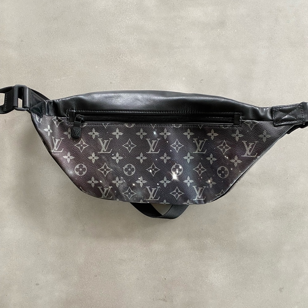 Authentic Louis Vuitton Galaxy Collection Bumbag! - Picture 4 of 7